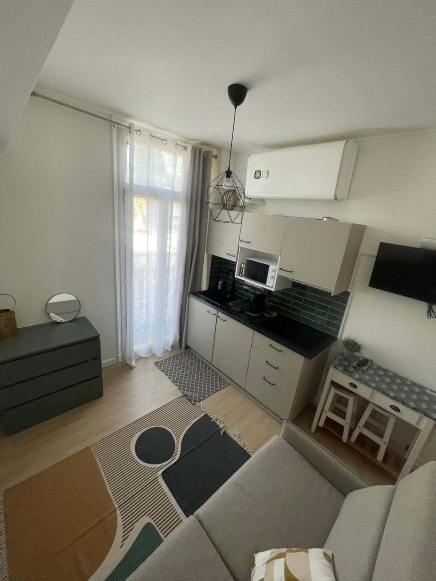 Cosy Studio En Face De La Gare Nice Exterior photo